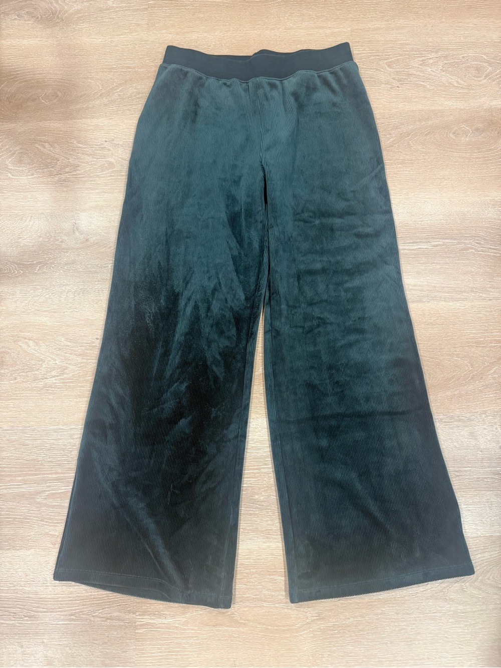 Marine Layer Green Corduroy Wide-Leg Pull-On Pants